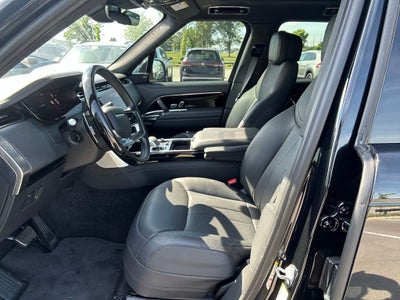 2023 Land Rover Range Rover SE