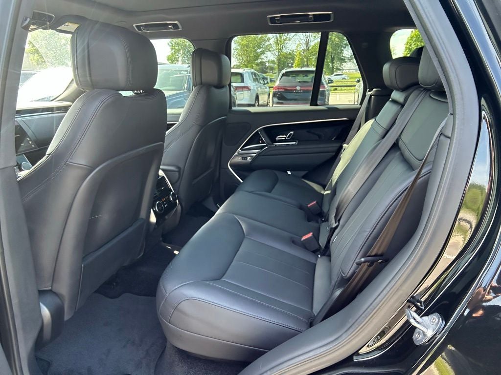2023 Land Rover Range Rover SE