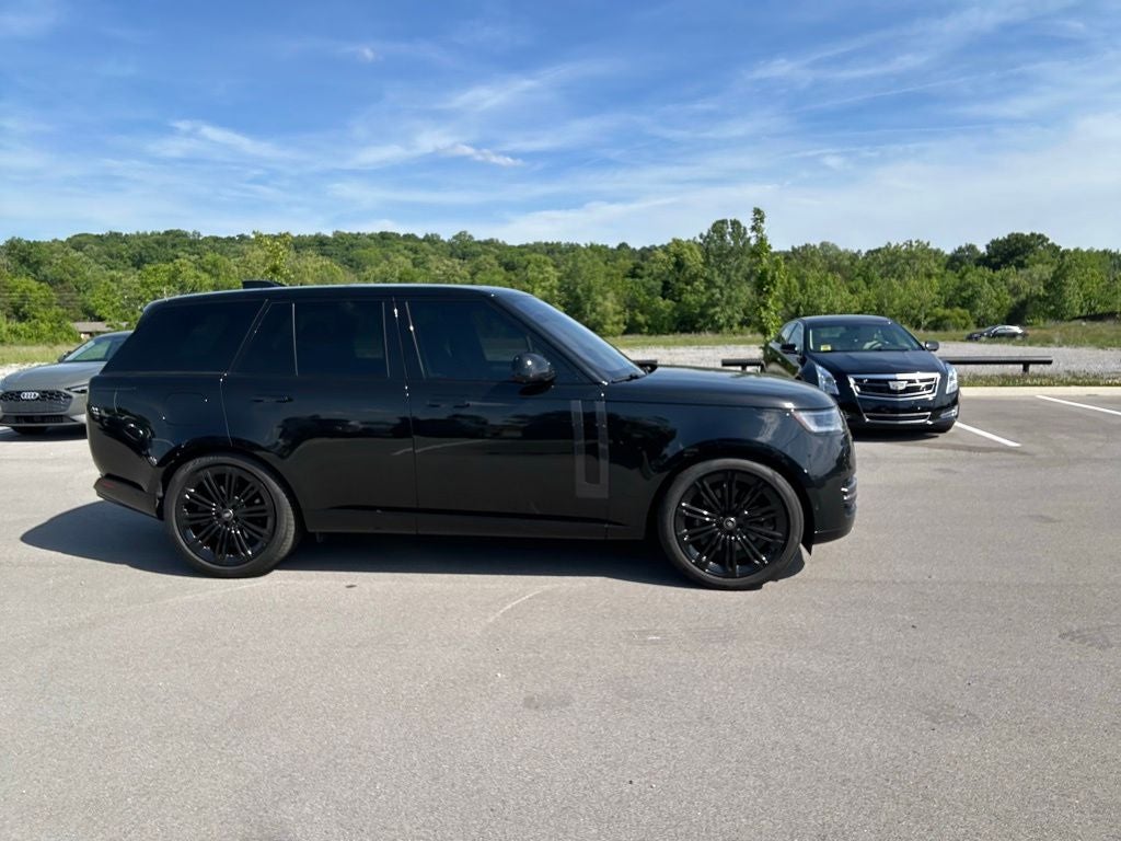 2023 Land Rover Range Rover SE