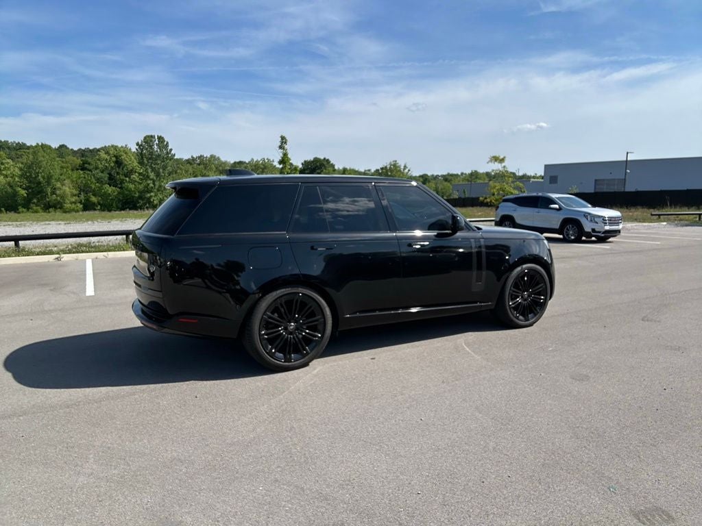2023 Land Rover Range Rover SE