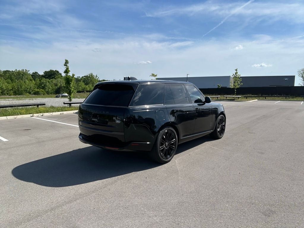 2023 Land Rover Range Rover SE