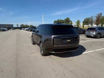 2025 Land Rover Range Rover SE