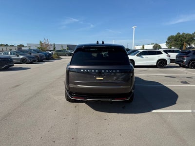 2025 Land Rover Range Rover SE