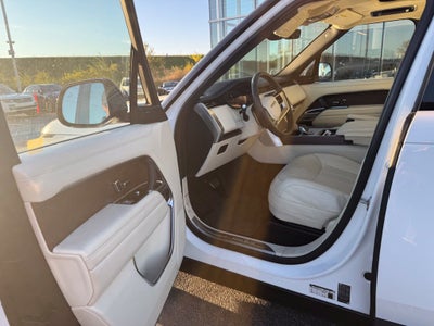 2024 Land Rover Range Rover SE