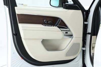 2024 Land Rover Range Rover SE