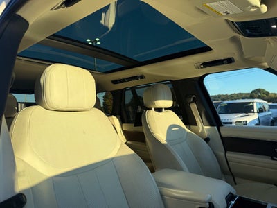 2024 Land Rover Range Rover SE