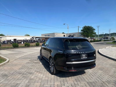 2024 Land Rover Range Rover SV