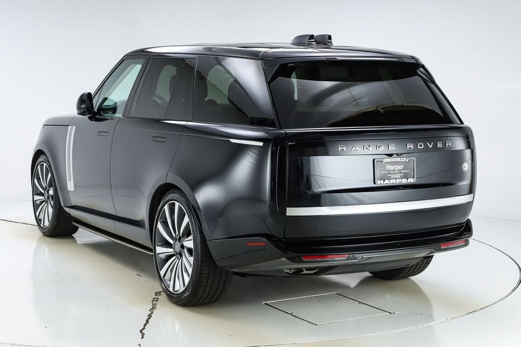 2024 Land Rover Range Rover SV