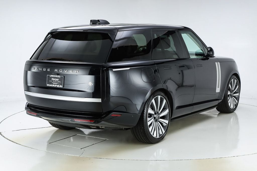 2024 Land Rover Range Rover SV