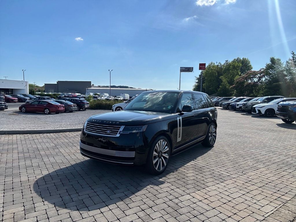2024 Land Rover Range Rover SV