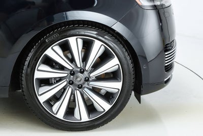 2024 Land Rover Range Rover SV