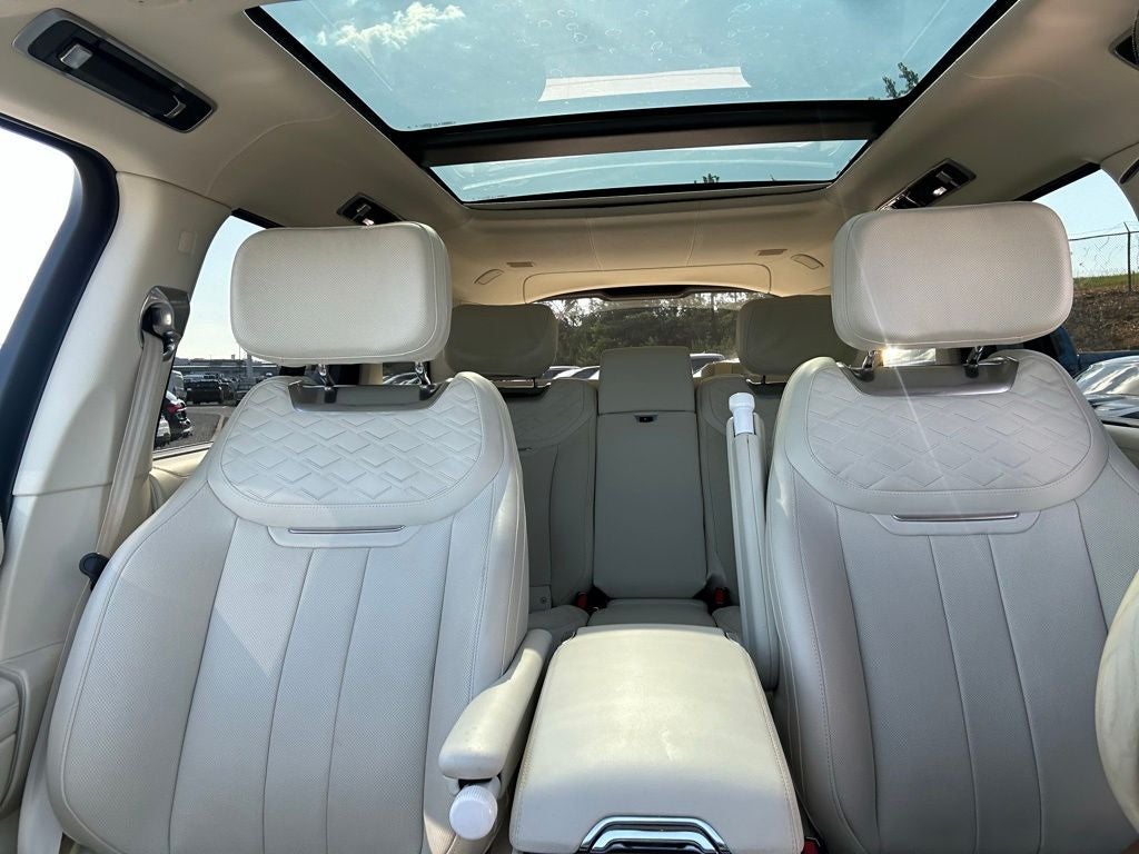 2024 Land Rover Range Rover SV