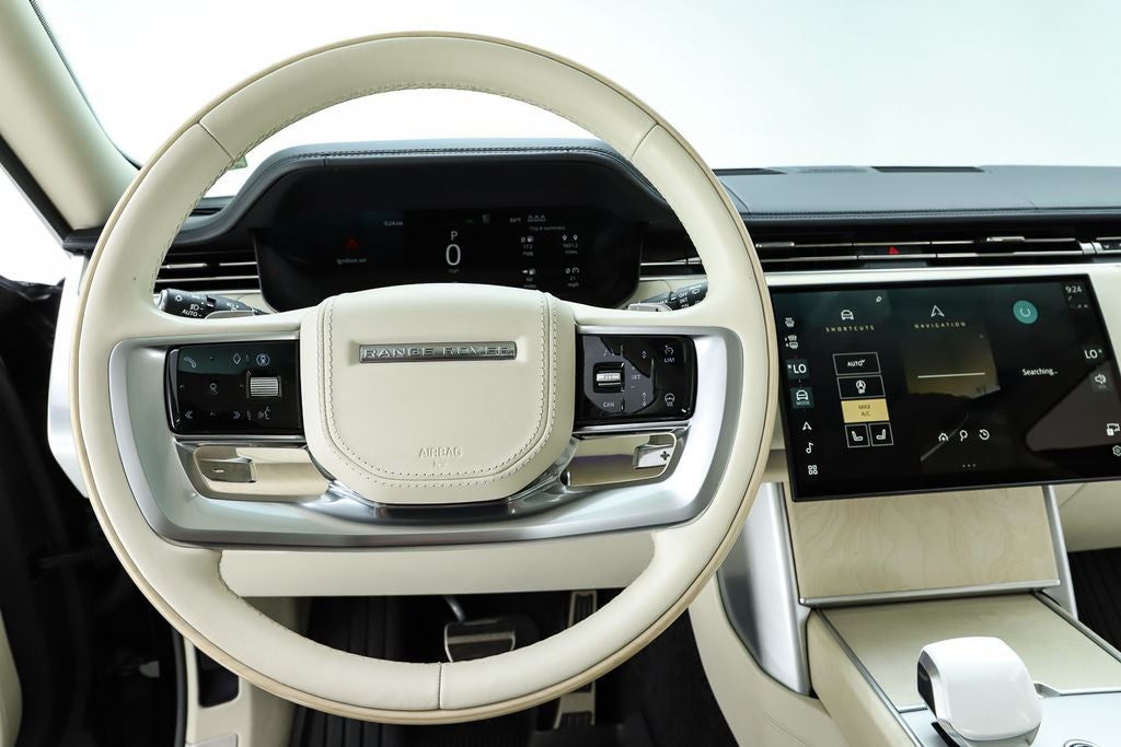 2024 Land Rover Range Rover SV