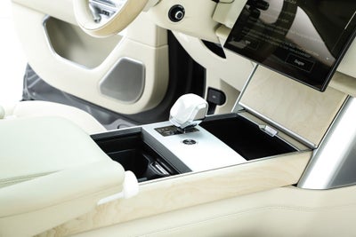 2024 Land Rover Range Rover SV