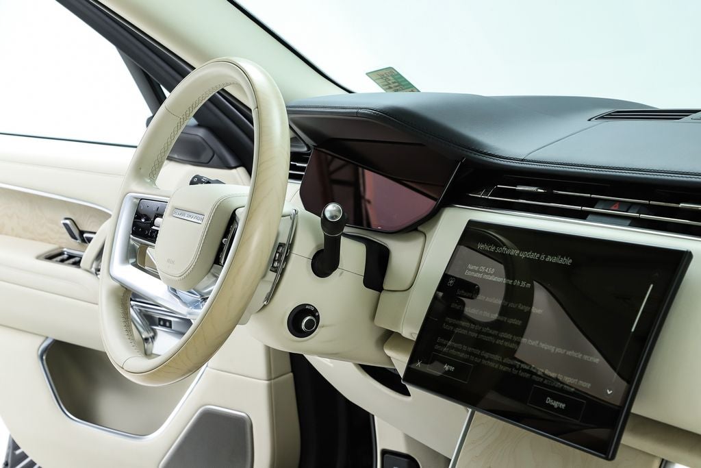 2024 Land Rover Range Rover SV