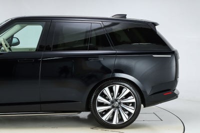 2024 Land Rover Range Rover SV