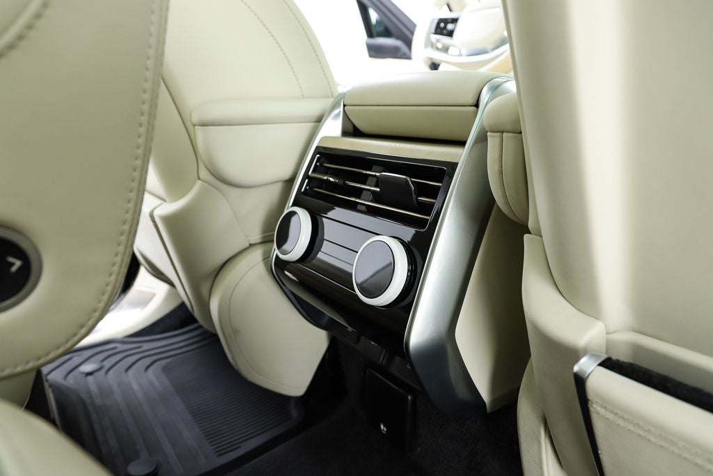 2024 Land Rover Range Rover SV