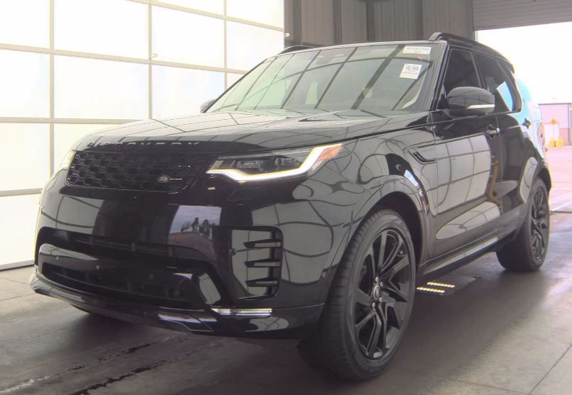 2025 Land Rover Discovery Dynamic SE