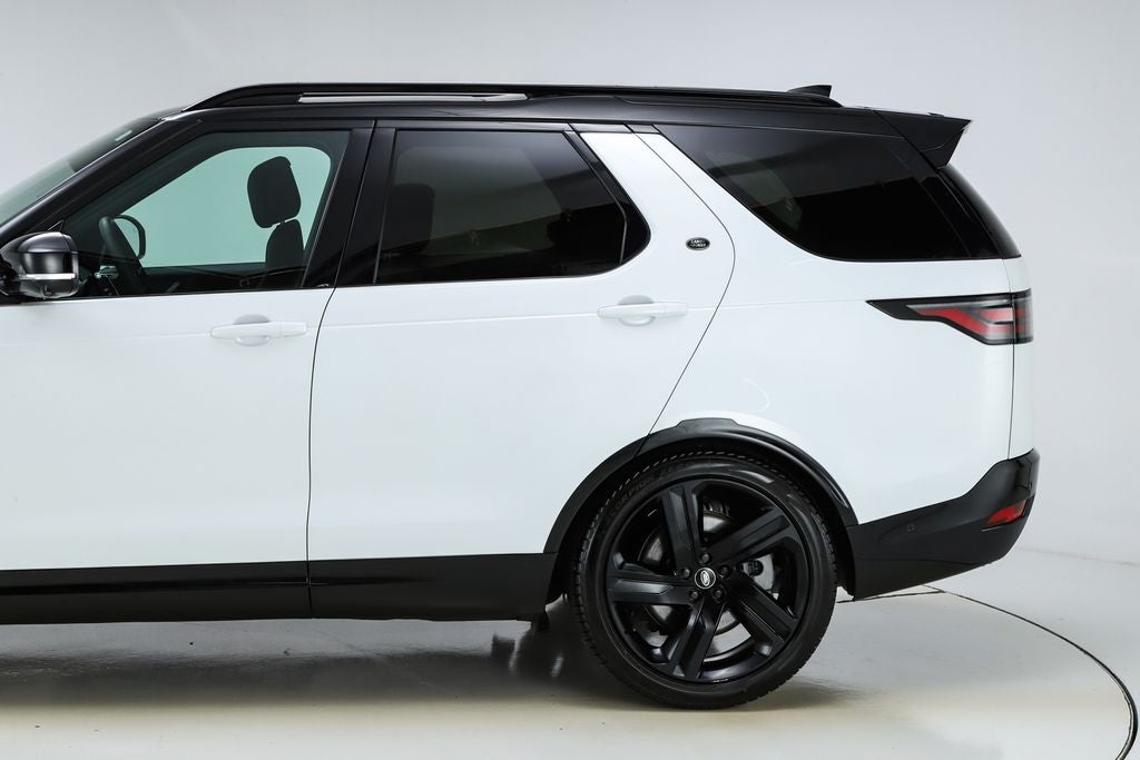 2024 Land Rover Discovery Dynamic SE
