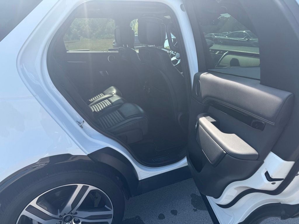 2022 Land Rover Discovery HSE R-Dynamic
