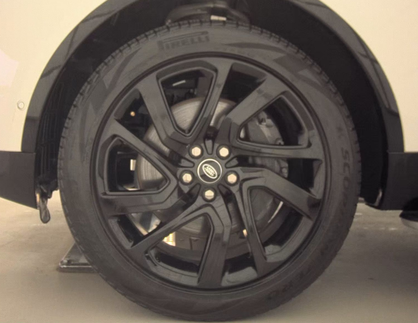 2023 Land Rover Discovery HSE R-Dynamic