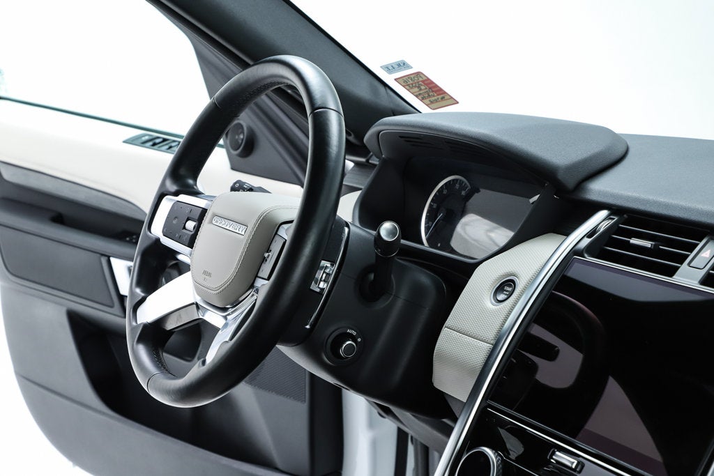 2023 Land Rover Discovery HSE R-Dynamic