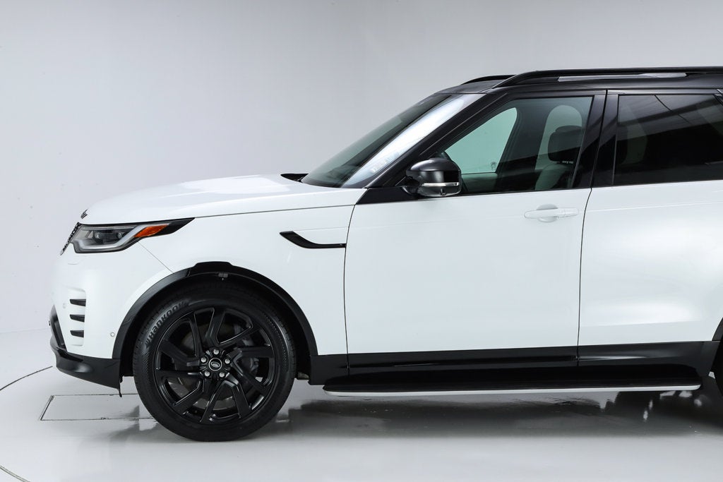 2023 Land Rover Discovery HSE R-Dynamic