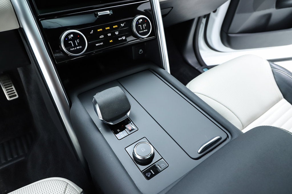 2023 Land Rover Discovery HSE R-Dynamic