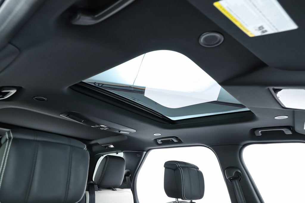 2023 Land Rover Discovery HSE R-Dynamic