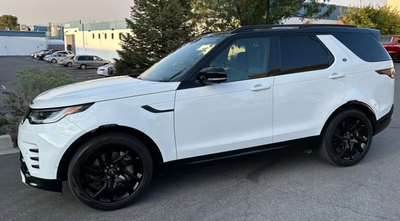 2023 Land Rover Discovery S R-Dynamic