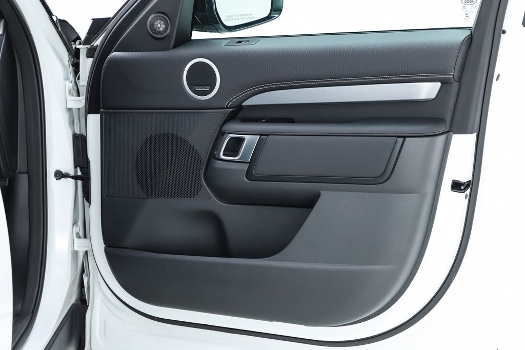 2023 Land Rover Discovery S R-Dynamic