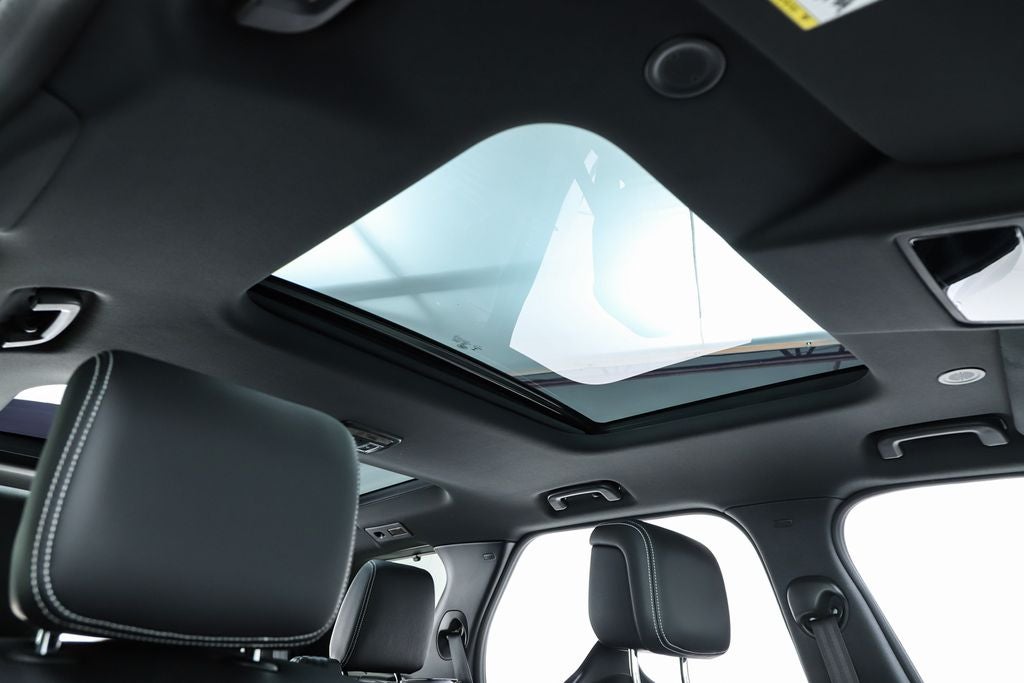 2023 Land Rover Discovery S R-Dynamic