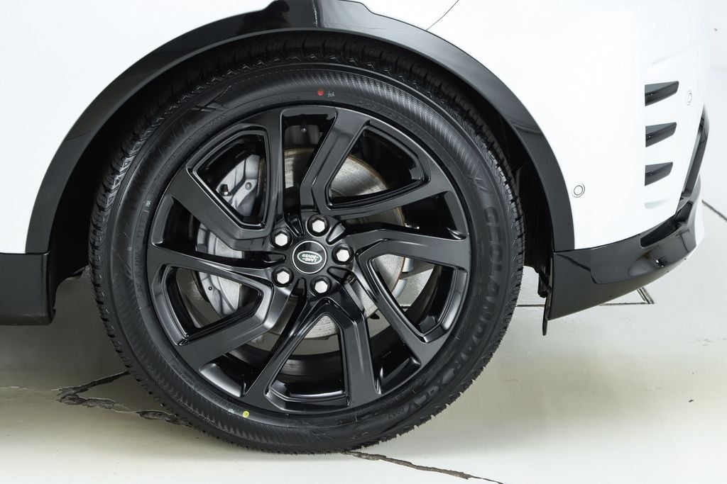 2023 Land Rover Discovery S R-Dynamic