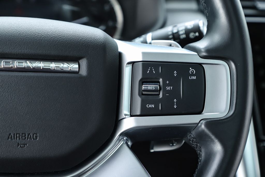 2023 Land Rover Discovery S R-Dynamic