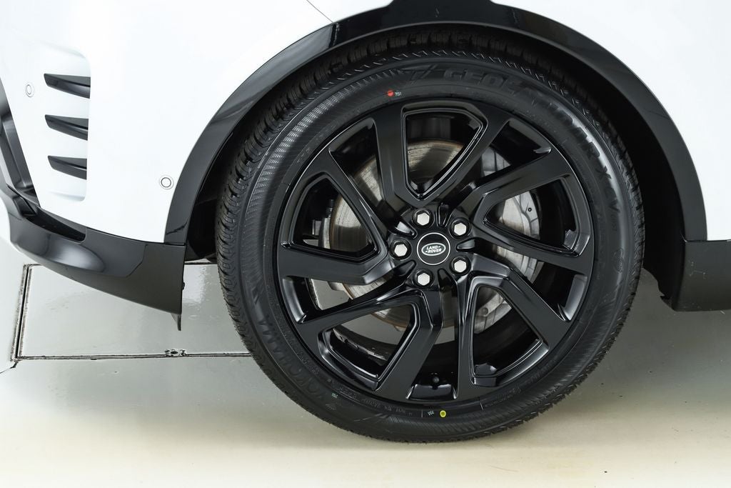 2023 Land Rover Discovery S R-Dynamic