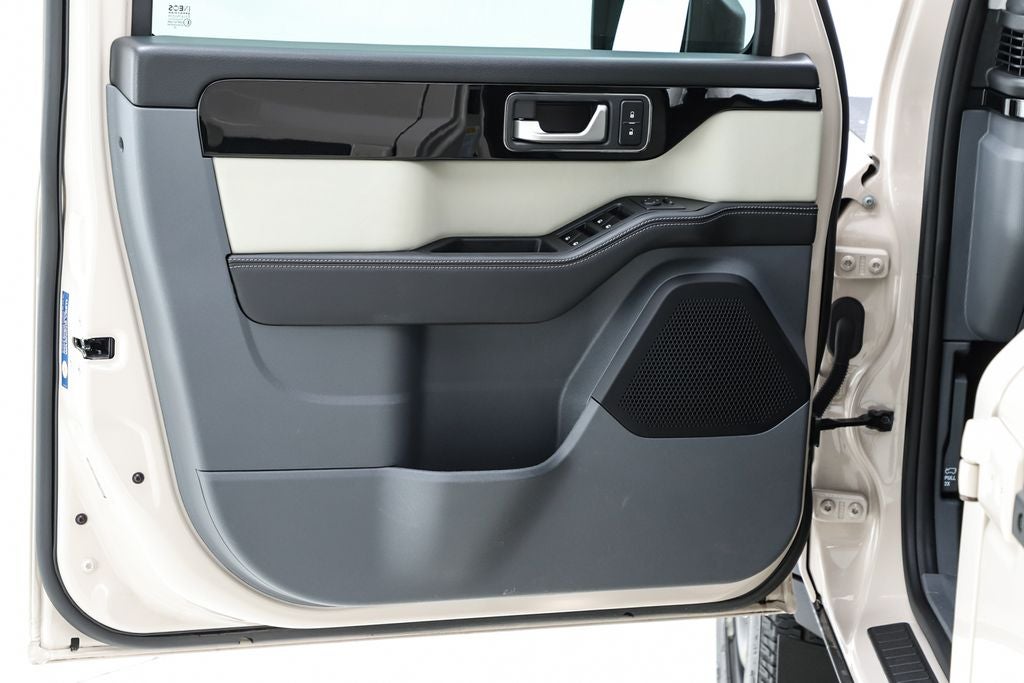 2024 INEOS Grenadier Base