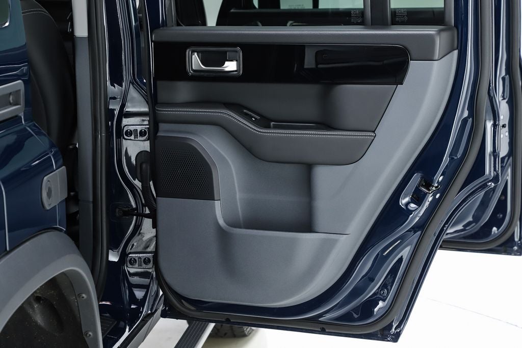 2025 INEOS Grenadier Station Wagon Base