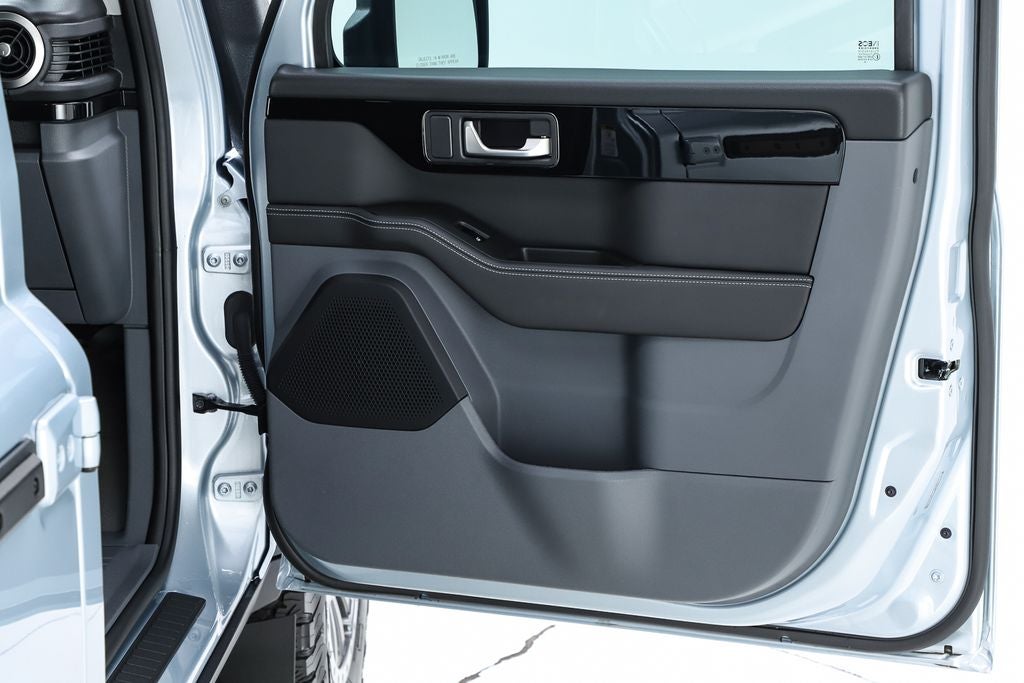 2025 INEOS Grenadier Station Wagon Base