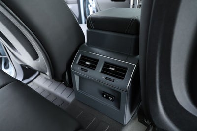 2025 INEOS Grenadier Station Wagon Base