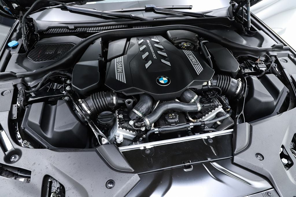 2023 BMW 5 Series M550i xDrive