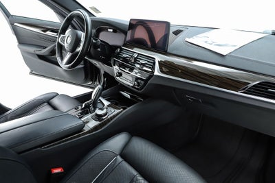 2023 BMW 5 Series M550i xDrive
