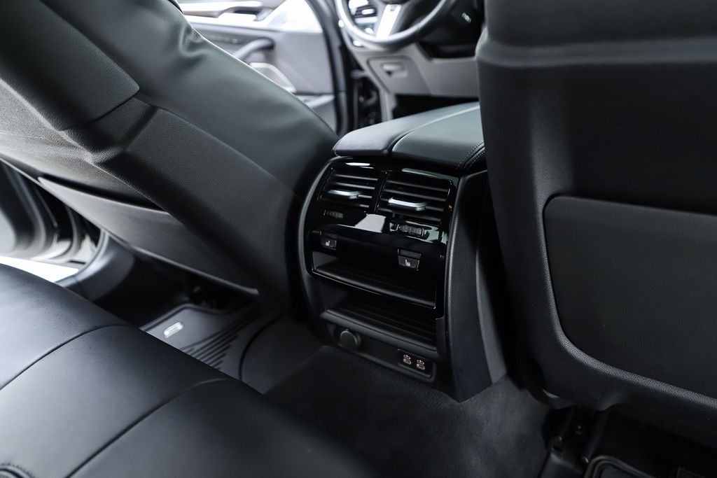 2023 BMW 5 Series M550i xDrive