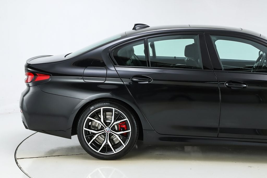 2023 BMW 5 Series M550i xDrive