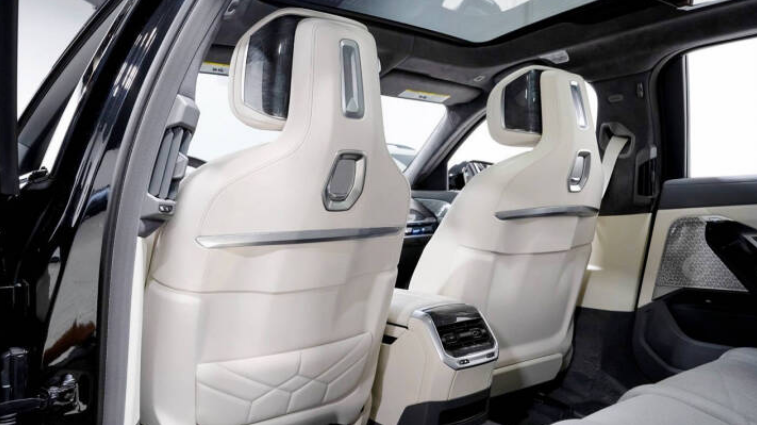 2023 BMW 7 Series 760i xDrive