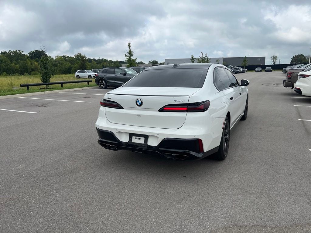2024 BMW 7 Series 760i xDrive