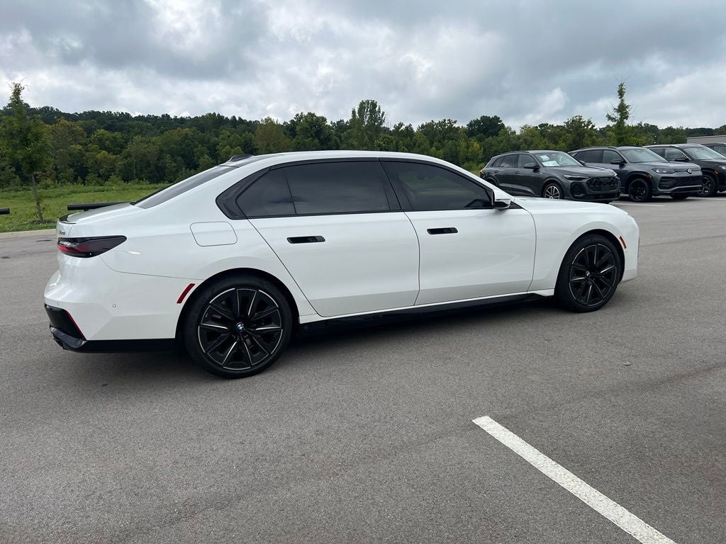 2024 BMW 7 Series 760i xDrive