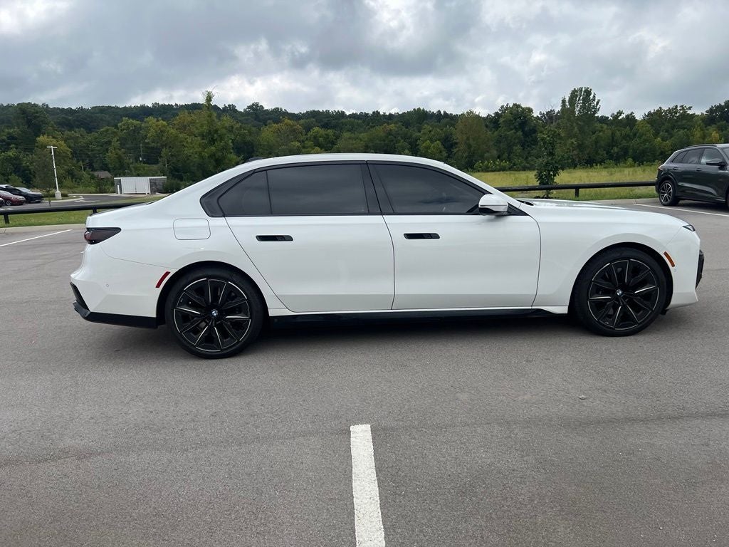 2024 BMW 7 Series 760i xDrive