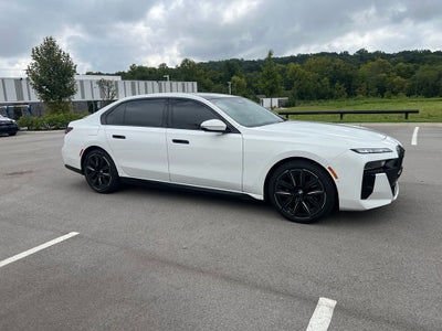 2024 BMW 7 Series 760i xDrive