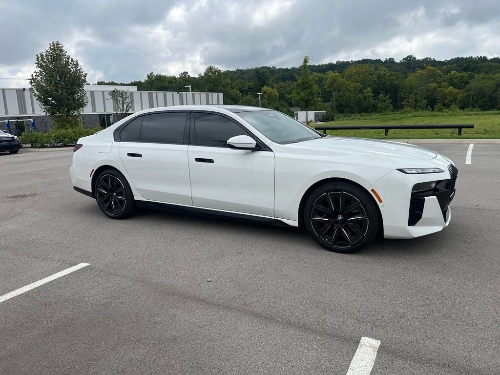 2024 BMW 7 Series 760i xDrive