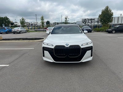 2024 BMW 7 Series 760i xDrive